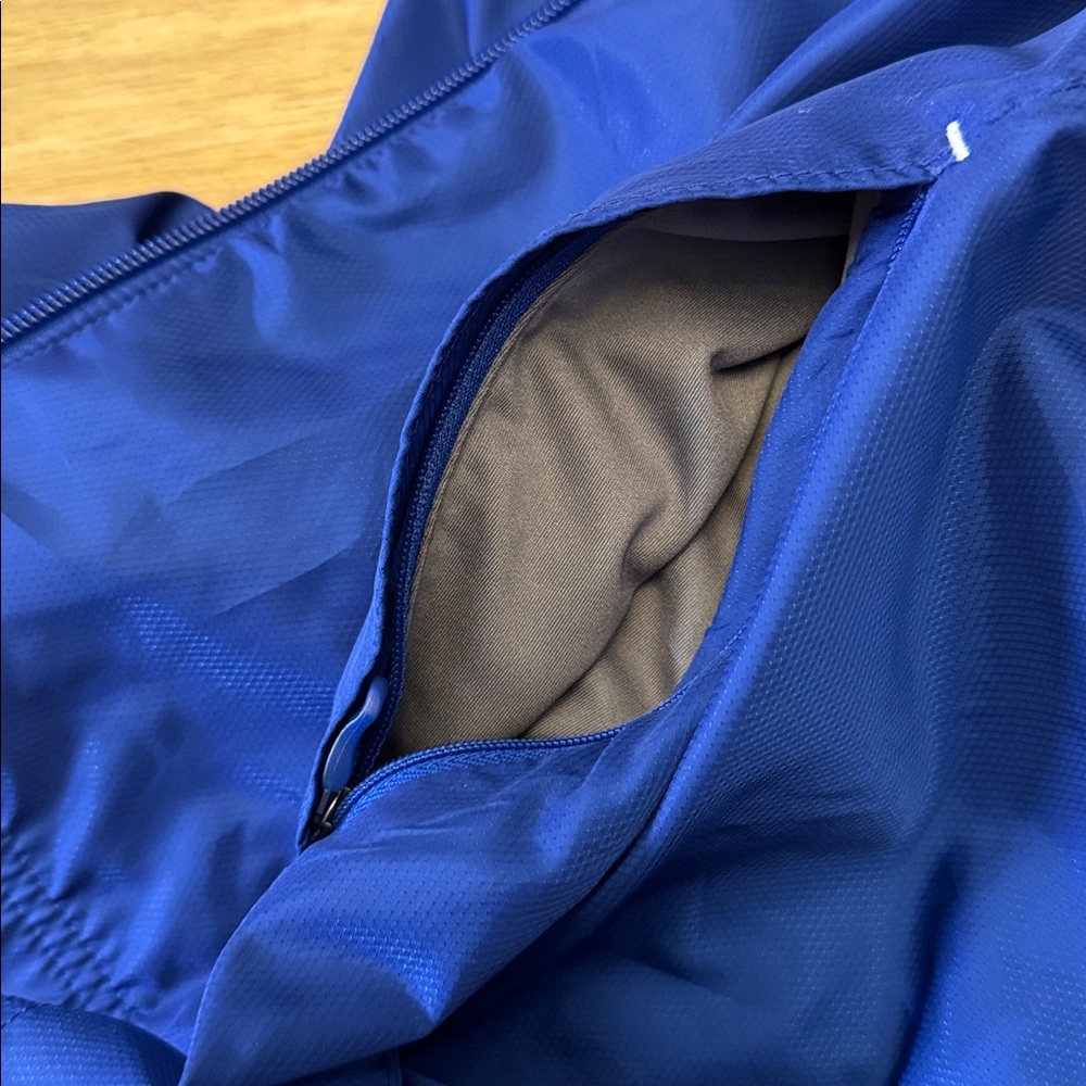 Under Armour Storm Boys Royal Blue and Charcoal Jacket - Size YXL - Picture 7 of 7